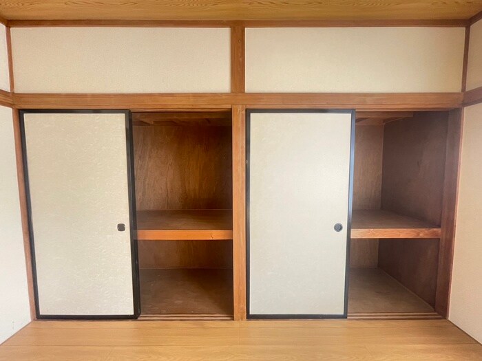 物件内観写真15　(収納)