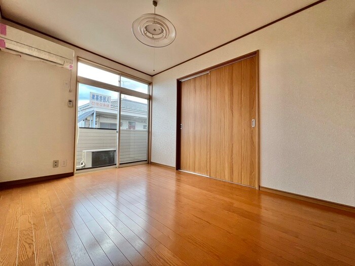 物件内観写真7　(居室)