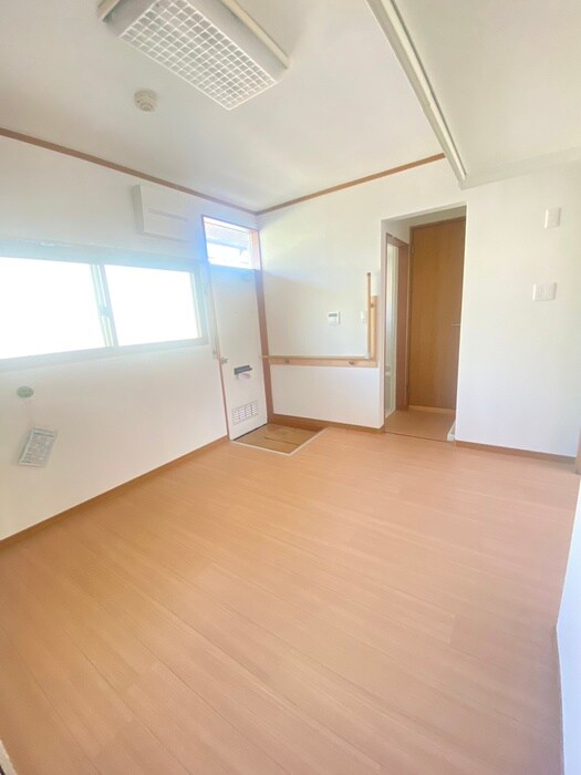 物件内観写真14　(廊下)