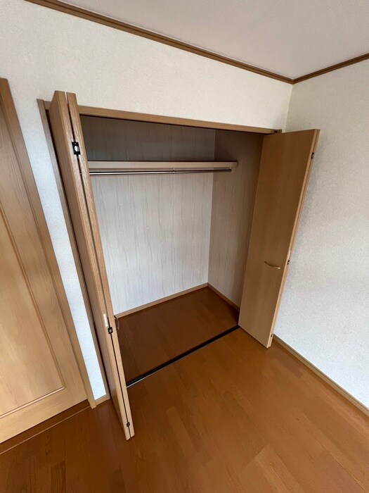 物件内観写真15　(収納)