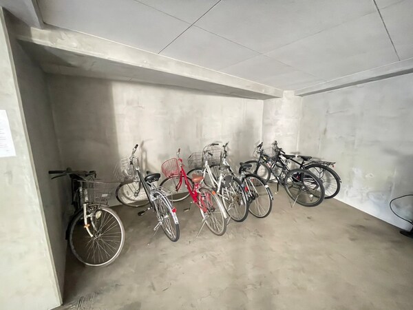 駐輪場