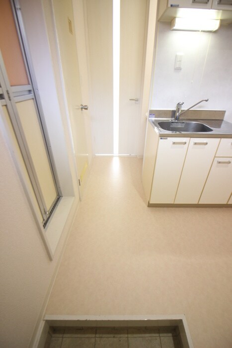 物件内観写真19　(廊下)