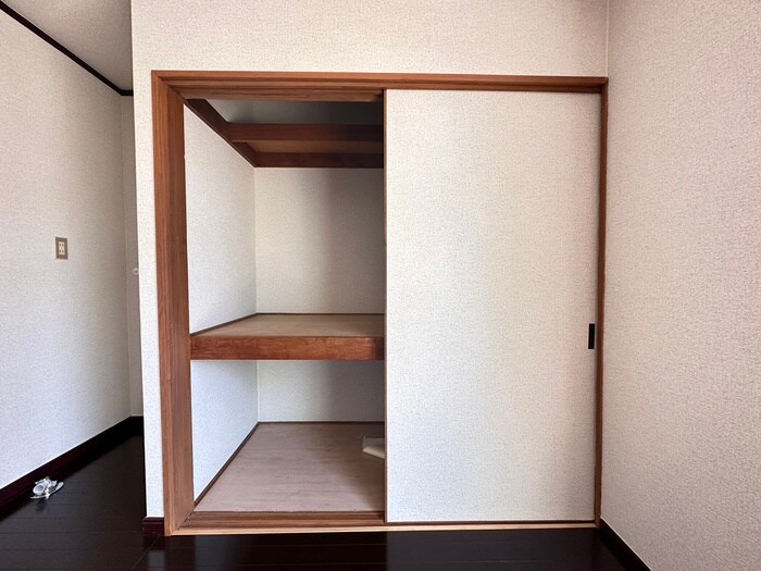 物件内観写真9　(収納)