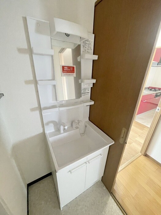 物件内観写真11　(洗面)