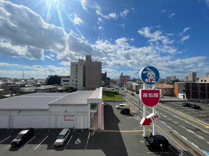 物件内観写真21　(室内からの展望)