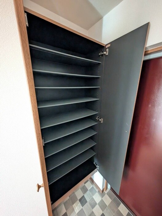 物件内観写真22　(靴箱)