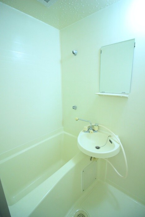 物件内観写真10　(バス／シャワールーム等)