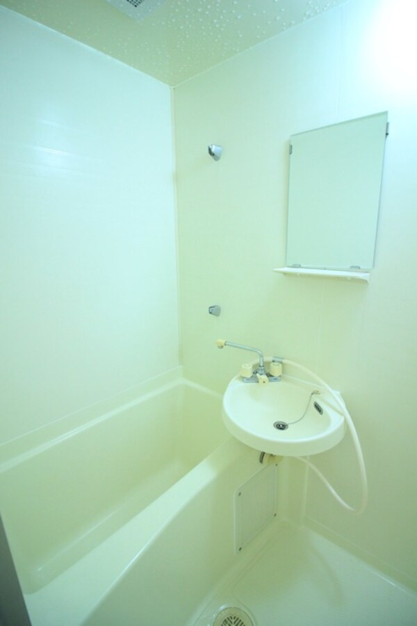 バス／シャワールーム等