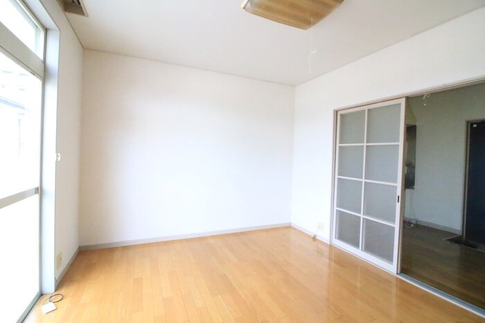 物件内観写真19　(居室)