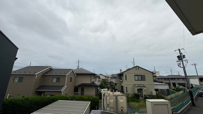 物件内観写真20　(室内からの展望)