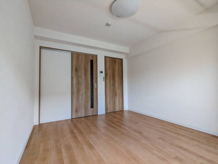 物件内観写真10　(居室)