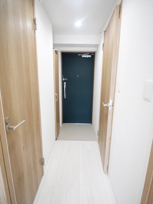 物件内観写真19　(廊下)