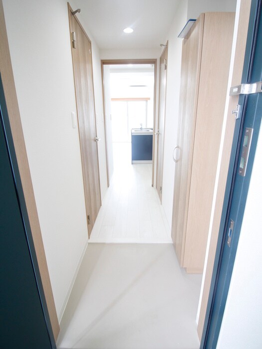 物件内観写真21　(玄関)