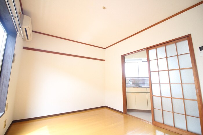 物件内観写真7　(居室)