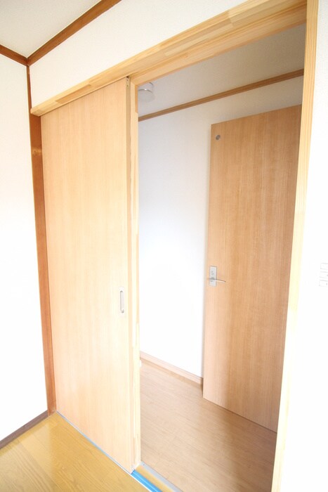 物件内観写真13　(内観写真)