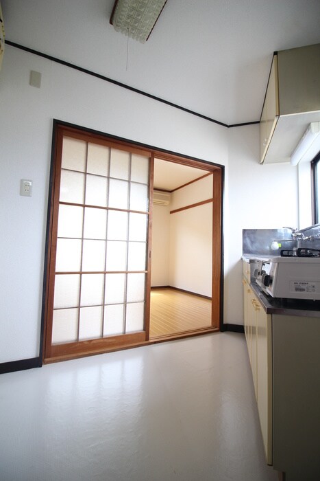 物件内観写真18　(玄関)