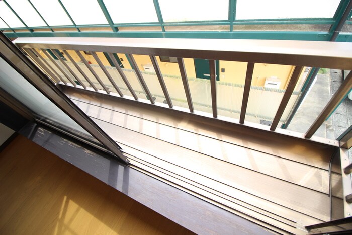 物件内観写真20　(室内からの展望)