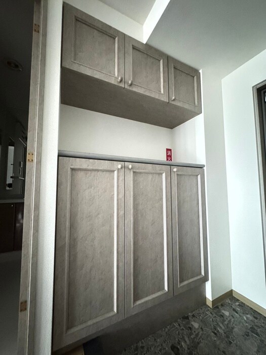 物件内観写真14　(靴箱)