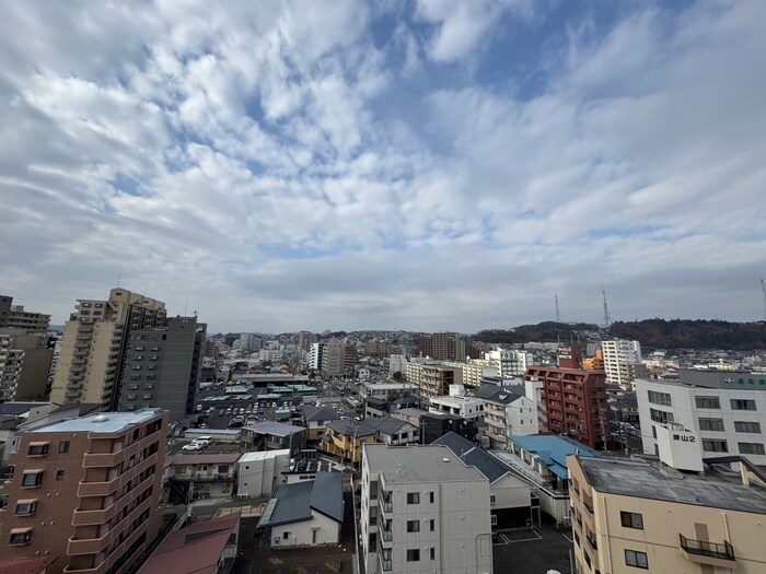 物件内観写真16　(室内からの展望)