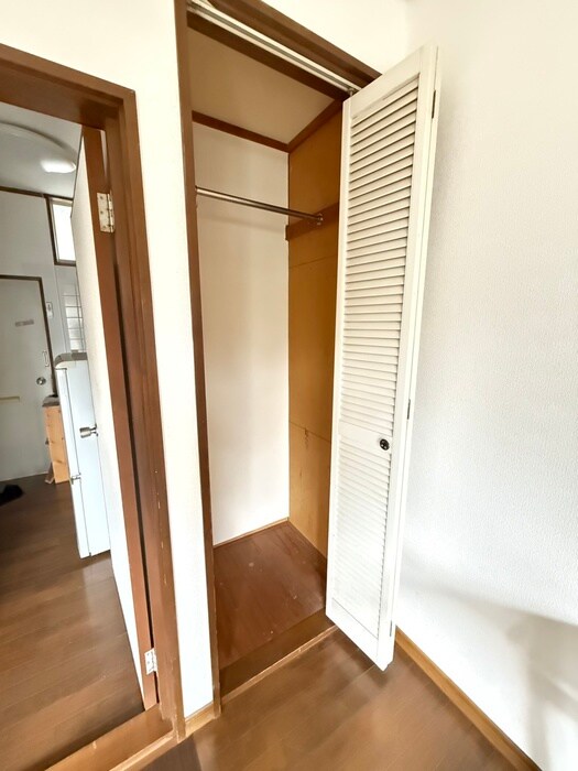 物件内観写真12　(収納)