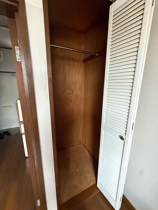 物件内観写真13　(収納)