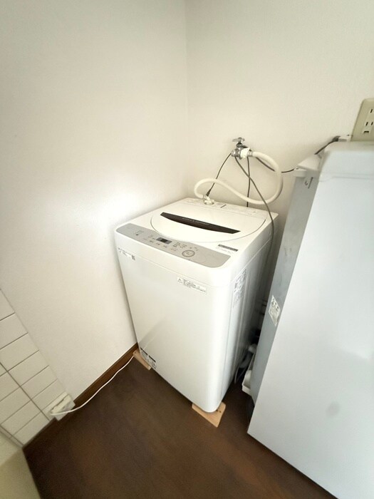 物件内観写真20　(洗濯機置場)