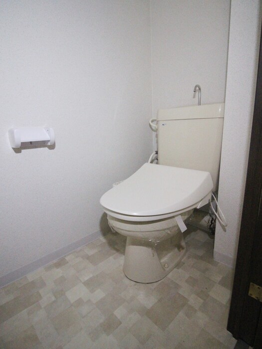 物件内観写真15　(トイレ)