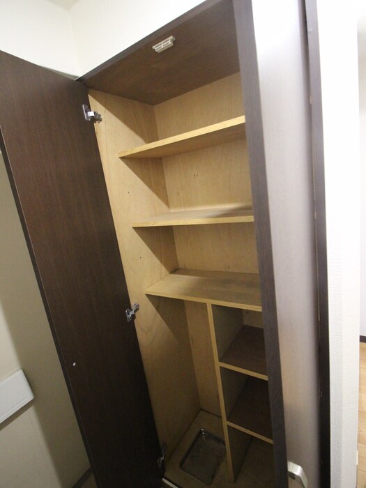 物件内観写真19　(靴箱)