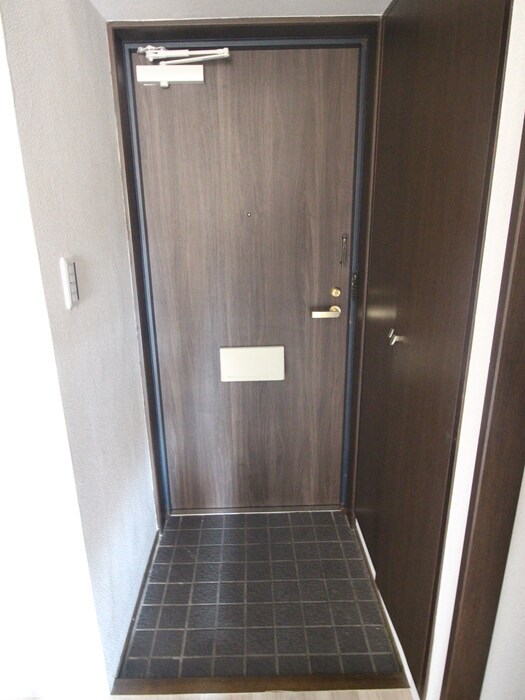 物件内観写真20　(玄関)