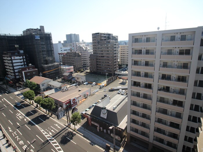 物件内観写真22　(室内からの展望)