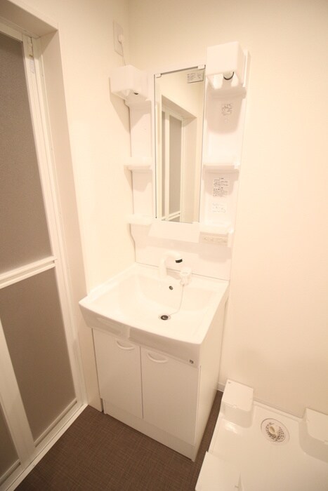 物件内観写真12　(洗面)
