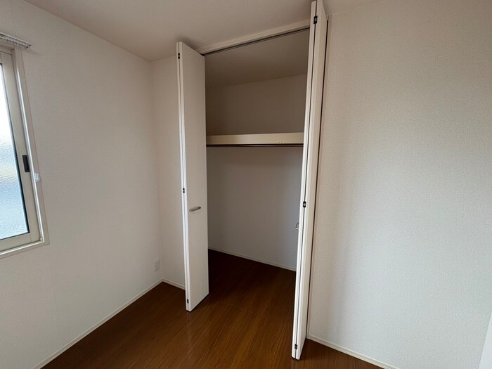 物件内観写真18　(収納)