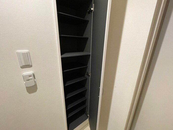 物件内観写真17　(靴箱)