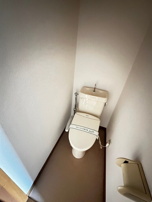 物件内観写真16　(トイレ)