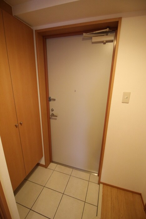 物件内観写真22　(玄関)