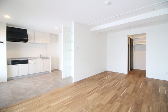 物件内観写真7　(居室)