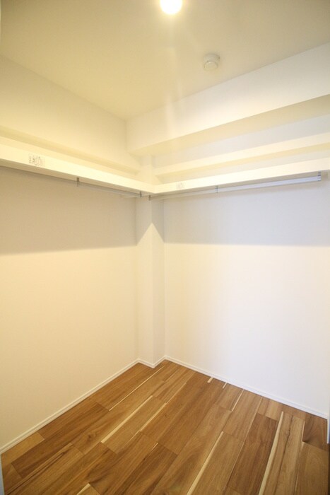 物件内観写真10　(収納)