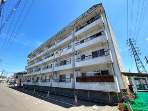 天王前コーポ外観写真