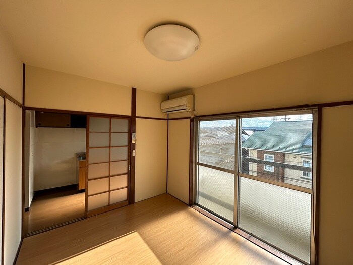 物件内観写真7　(居室)