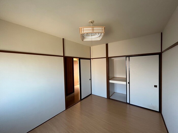 天王前コーポの居室