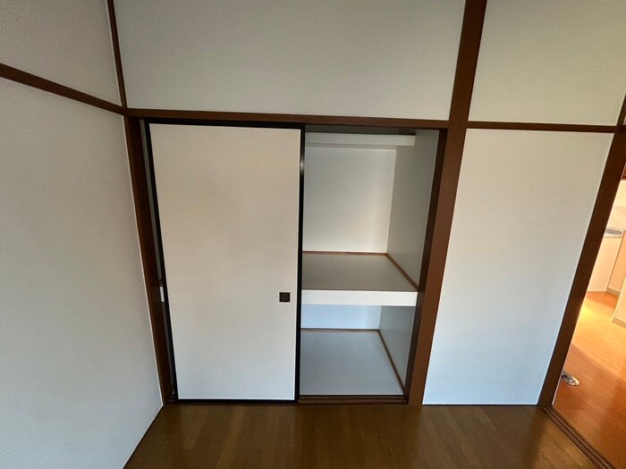 物件内観写真14　(収納)