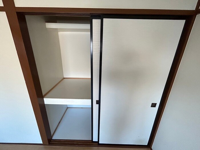 物件内観写真14　(収納)