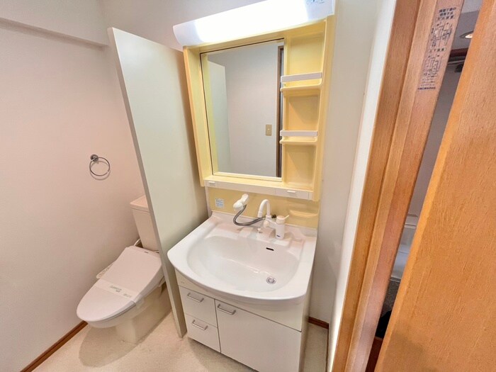 物件内観写真15　(洗面)