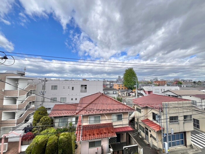 物件内観写真22　(室内からの展望)