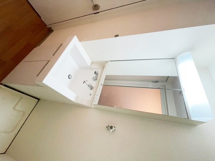 物件内観写真10　(洗面)