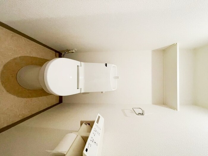 物件内観写真12　(トイレ)