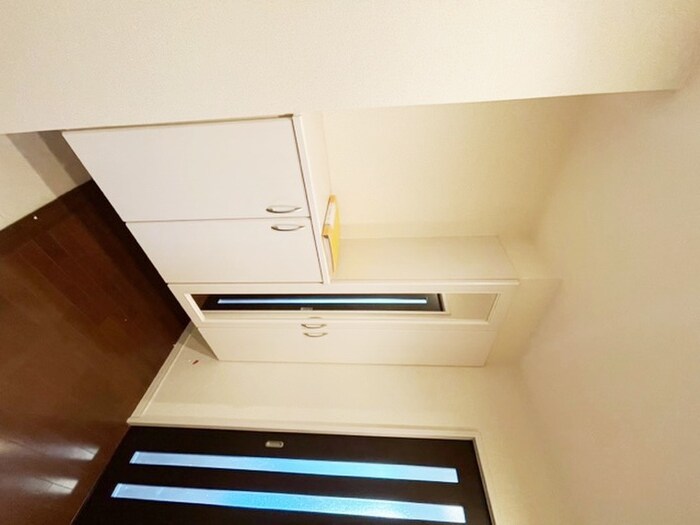 物件内観写真14　(靴箱)