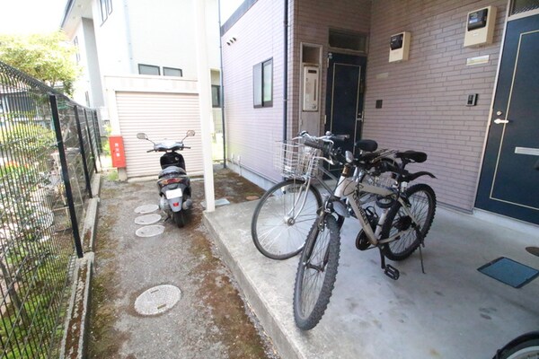駐輪場