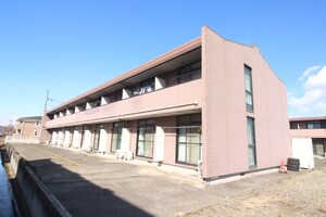 多賀城イーストA外観写真