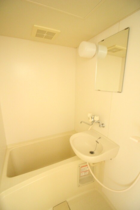 物件内観写真11　(バス／シャワールーム等)